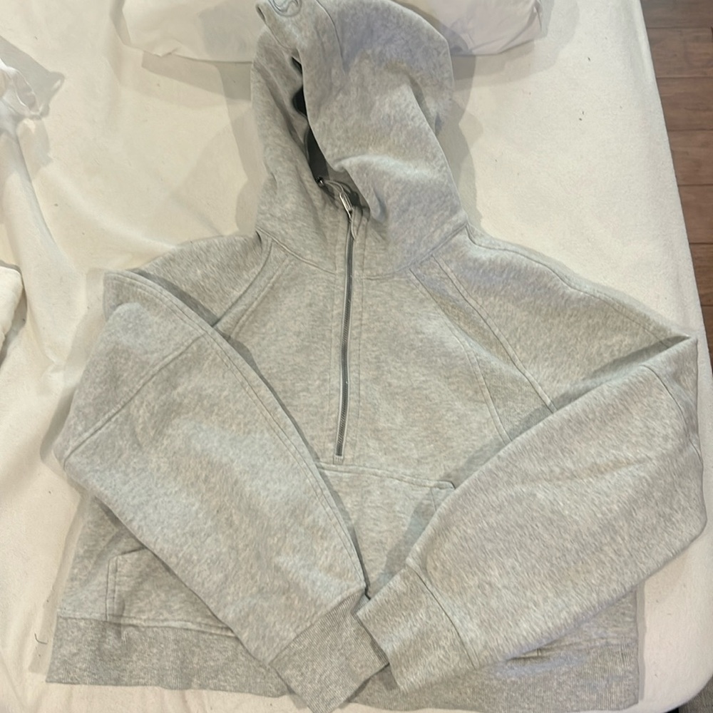 Lululemon scuba m/l